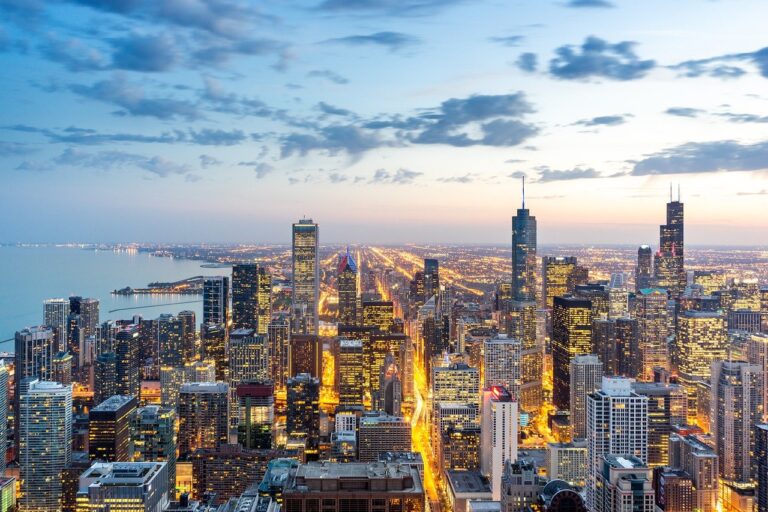 chicago, city, dusk-6921297.jpg